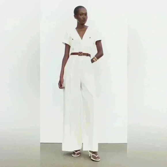 🔥🔥Zara White belt jumpsuit - Picture 1 of 4